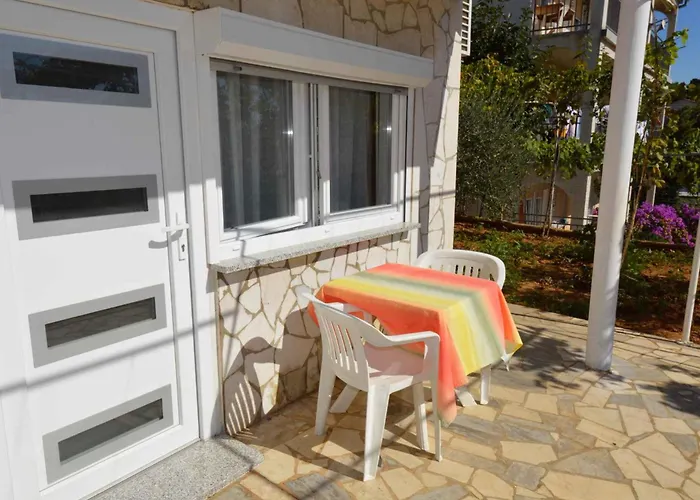 In With One-bedroom 3 Póla
