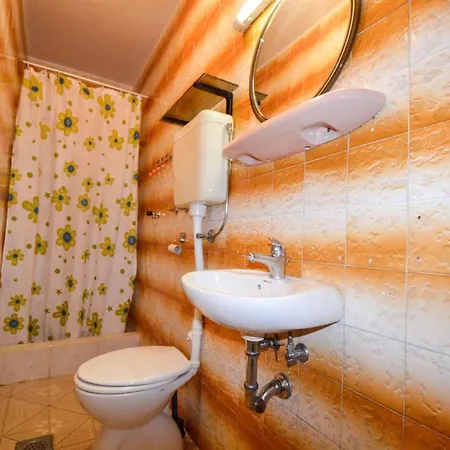 In With One-bedroom 3 פולה